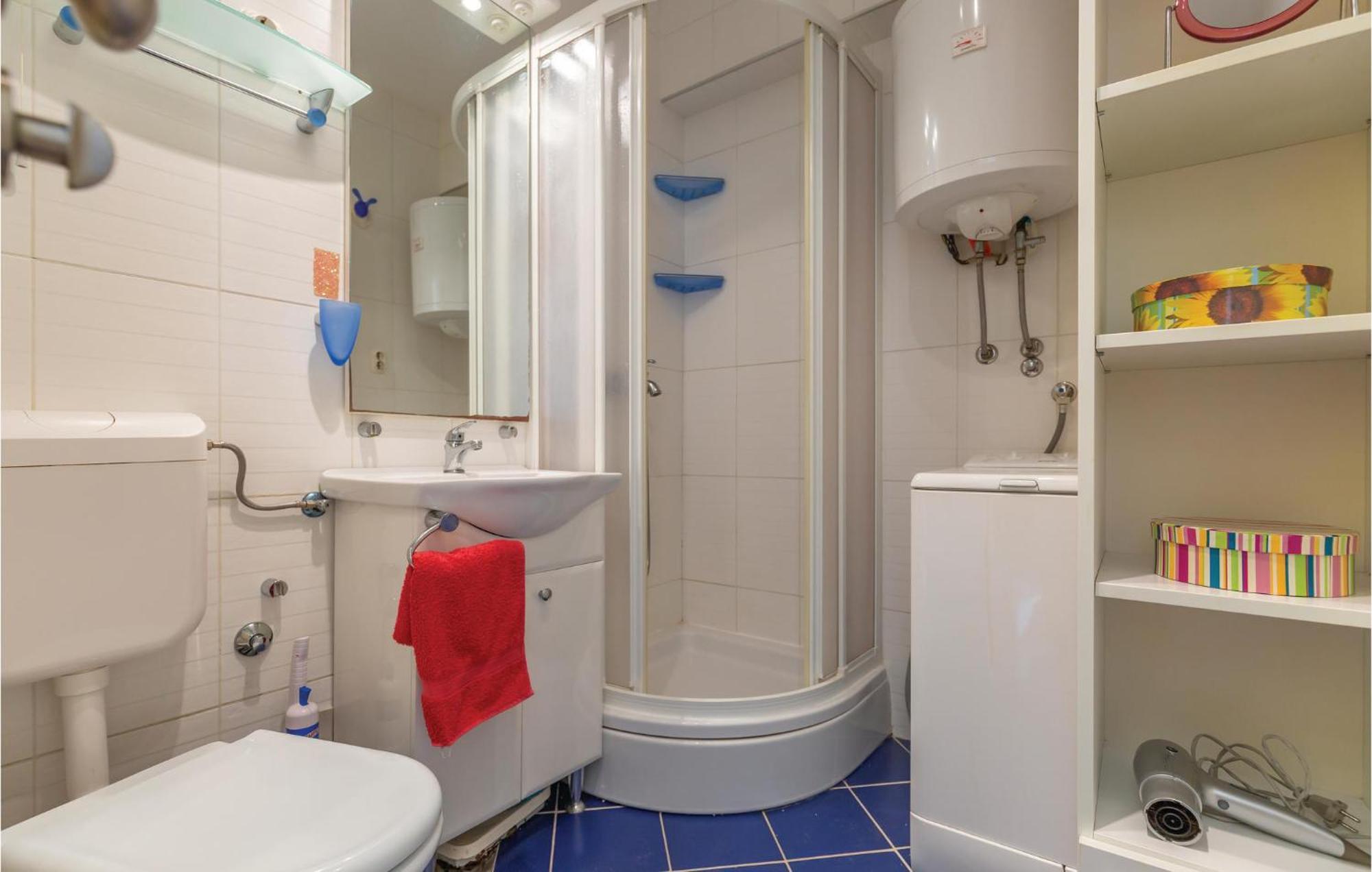 Stunning Apartment In Brela With Wifi Esterno foto